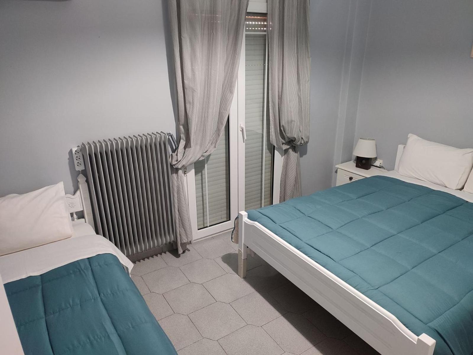 Seven Seas Apartments Artemida  Room photo